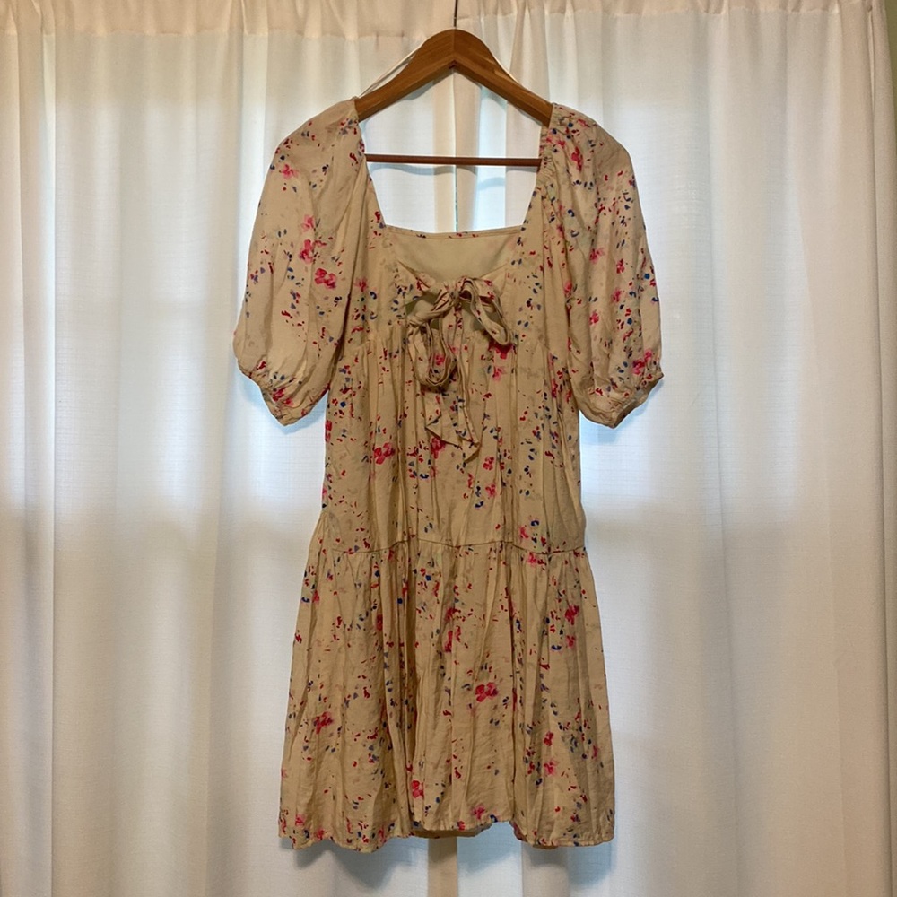 Dress - Picture 2 of 4
